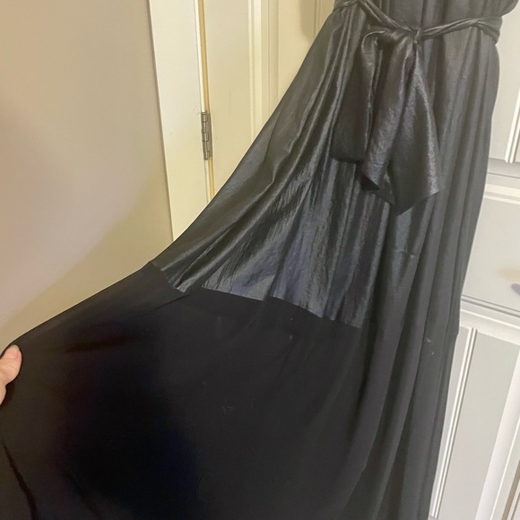 BCBG Maxazria strapless gown - Picture 8 of 8